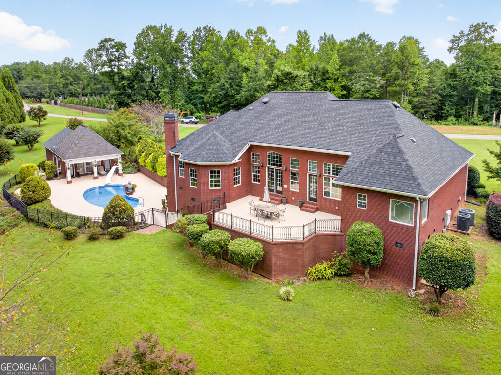 1077 Scales Creek Road
