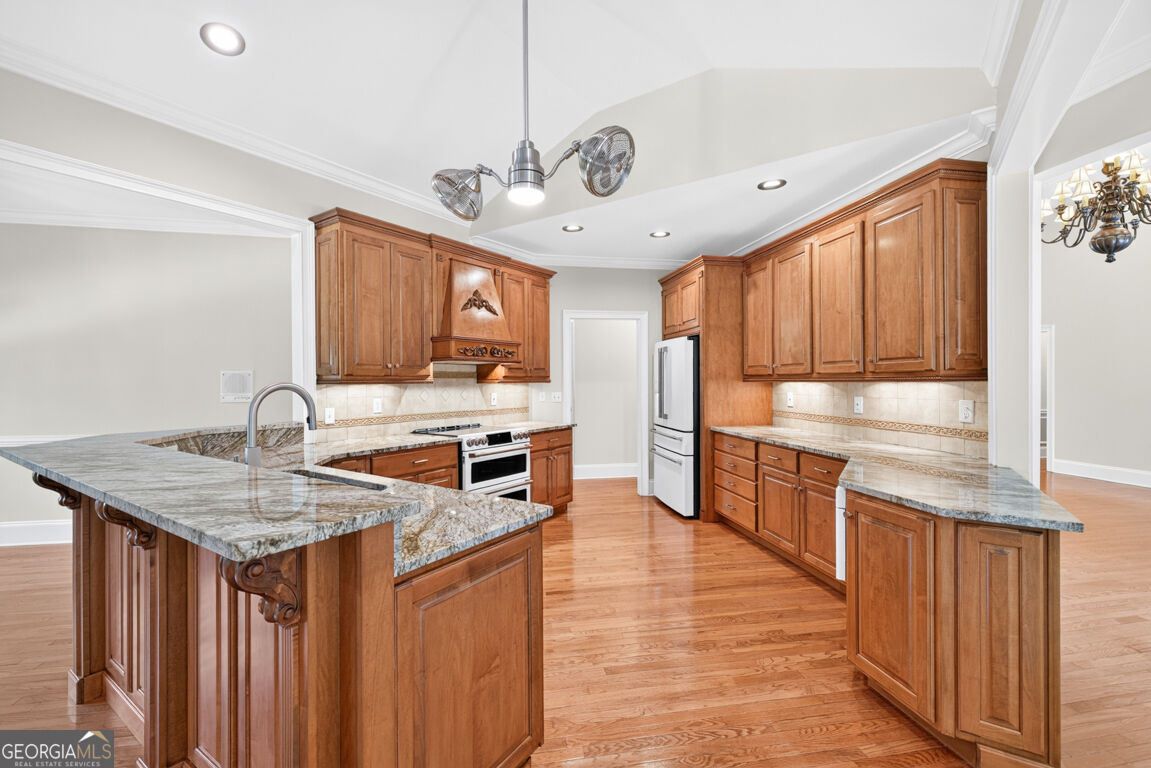 1077 Scales Creek Road