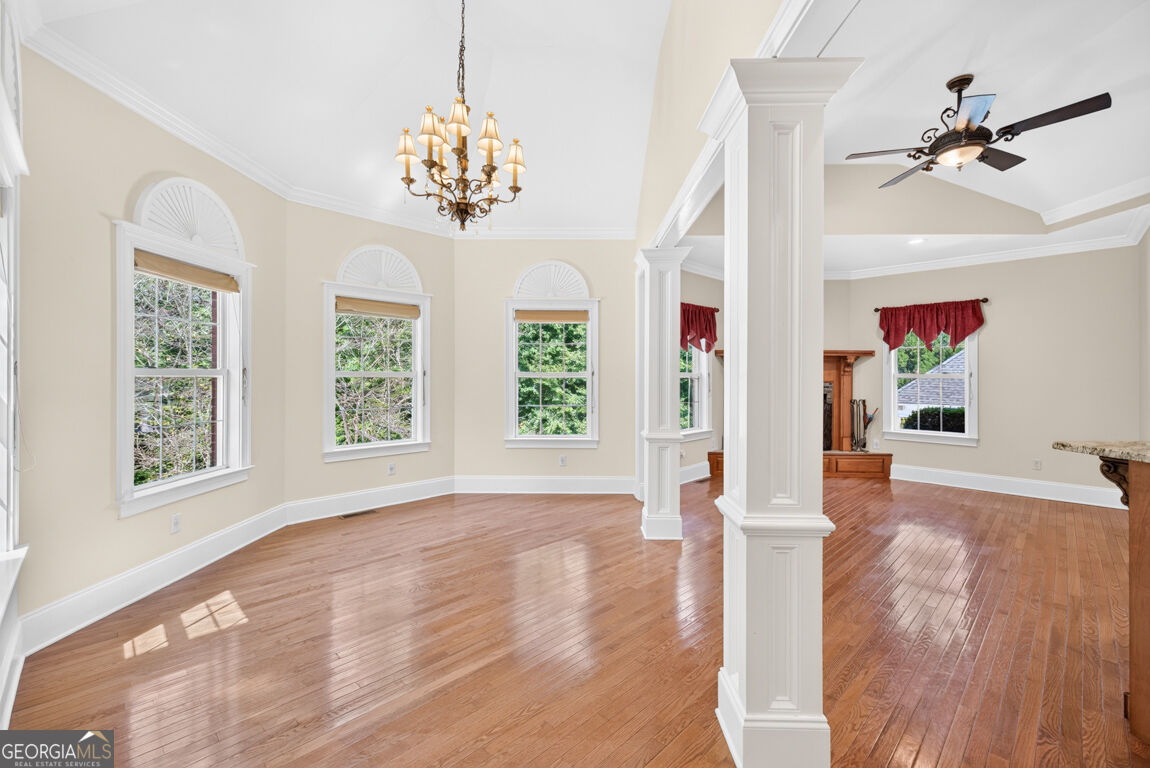 1077 Scales Creek Road