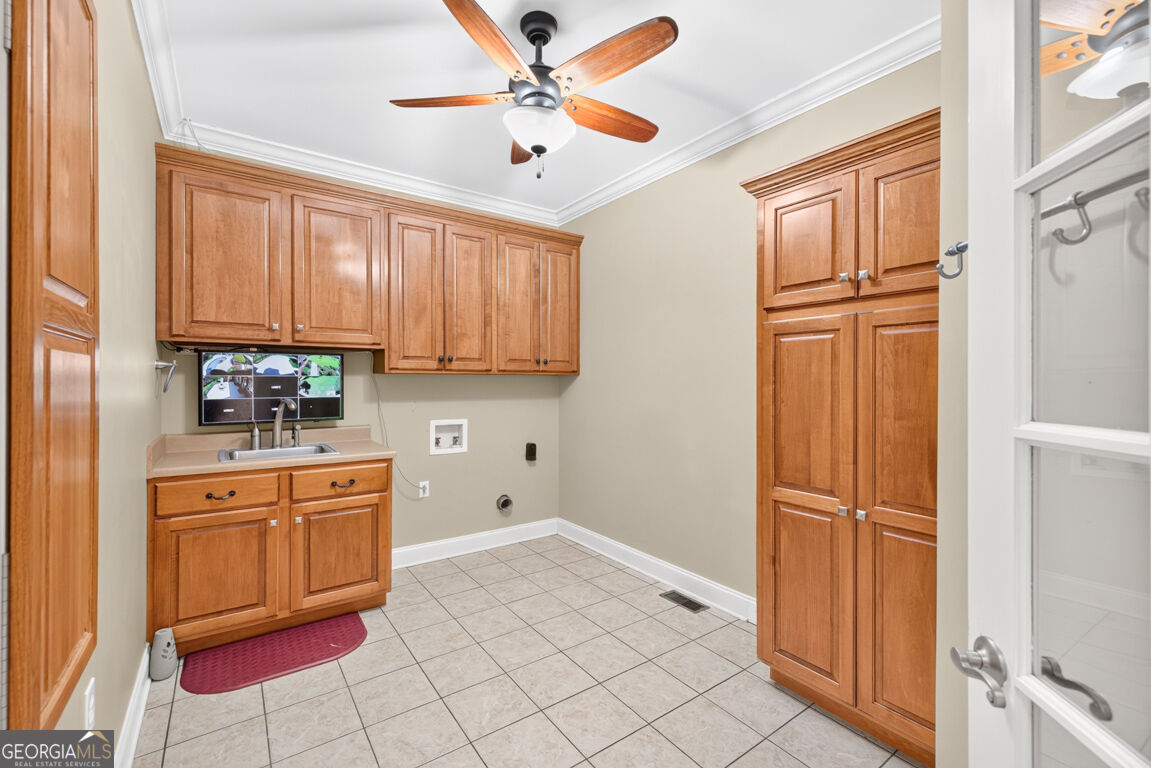 1077 Scales Creek Road