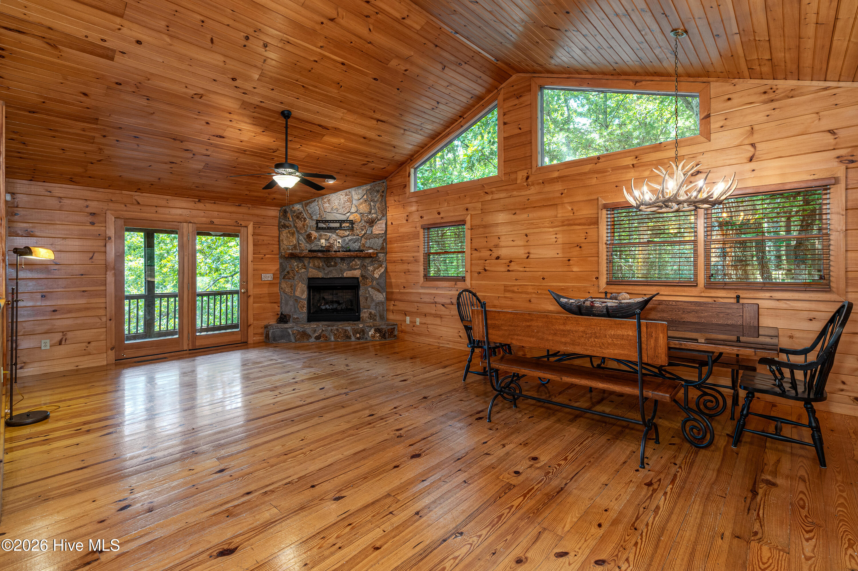 635 Brasstown View Road