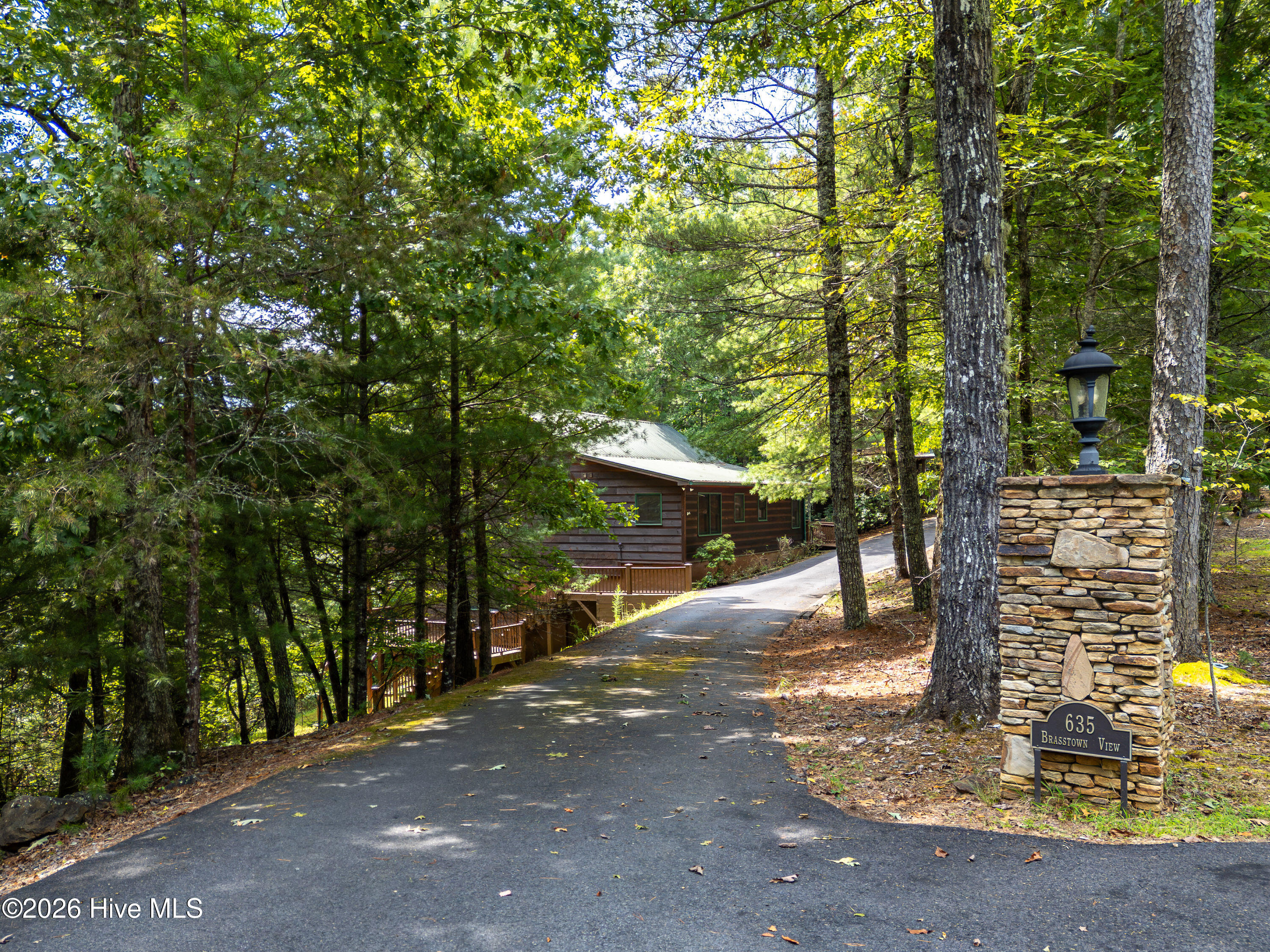 635 Brasstown View Road