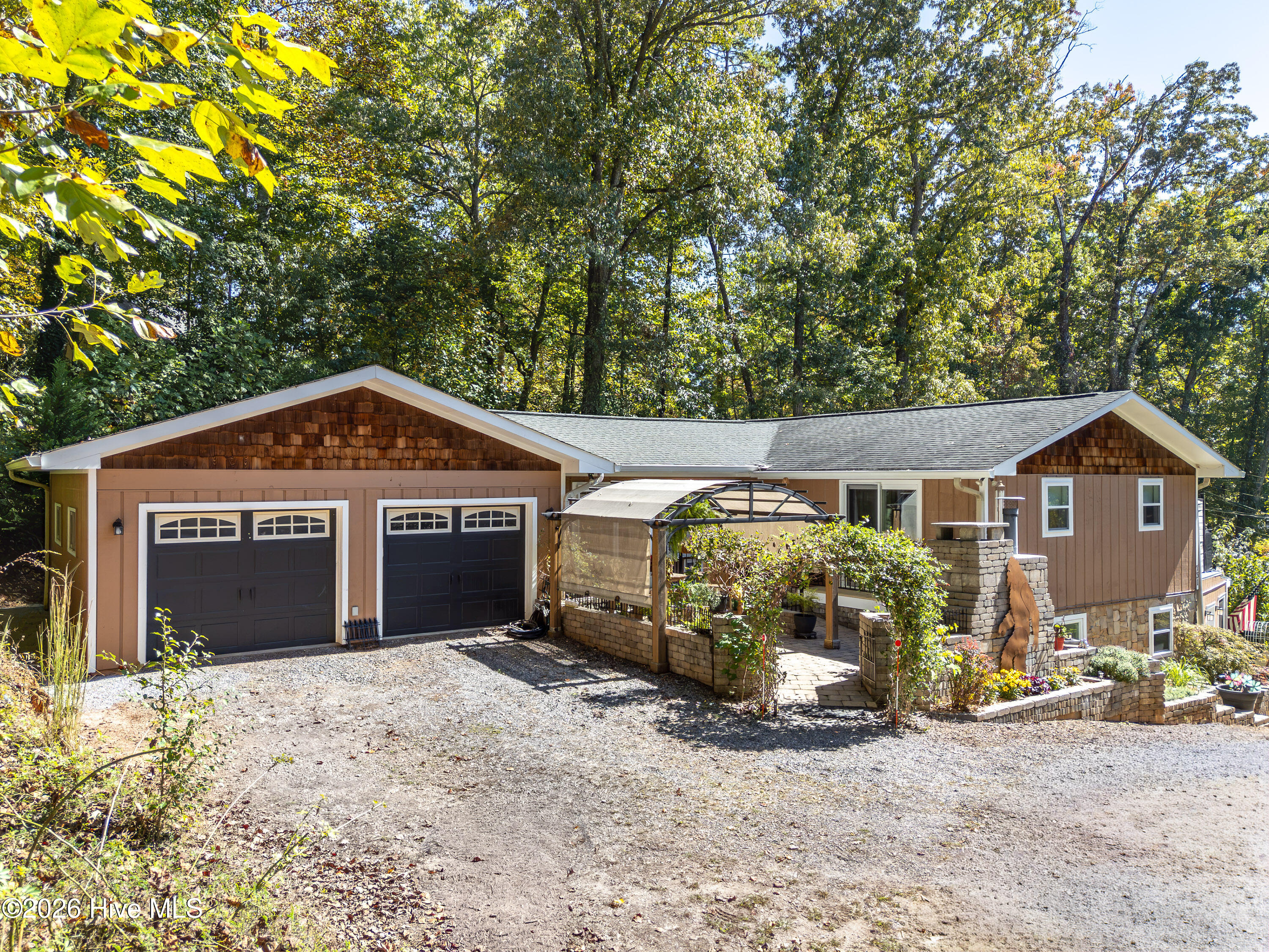 731 Walker Point Road Hayesville Nc Us 28904 Ca437f86f8c4315d0130408acee02a23