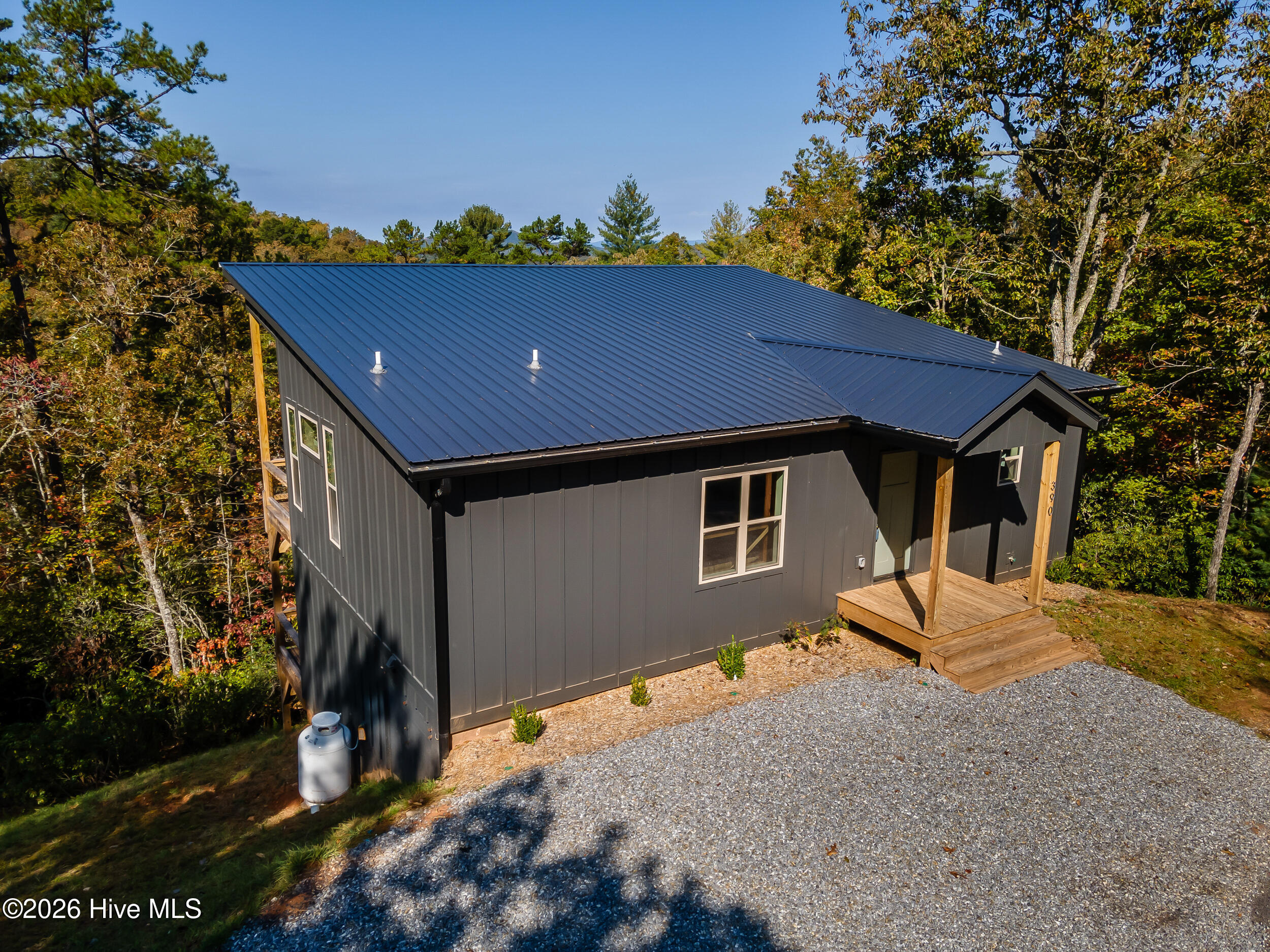 390 Fiddlers Way Brasstown Nc Us 28902 B01c5d564899f8d800d1343a49703307