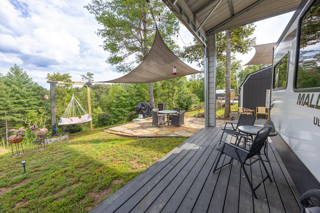 128 Pioneer Estates Rd