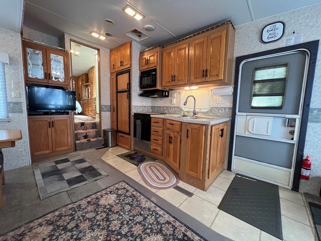 294 Pioneer Estates Road