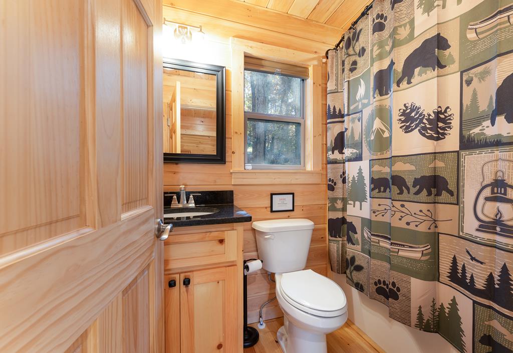 215 Confederate Circle