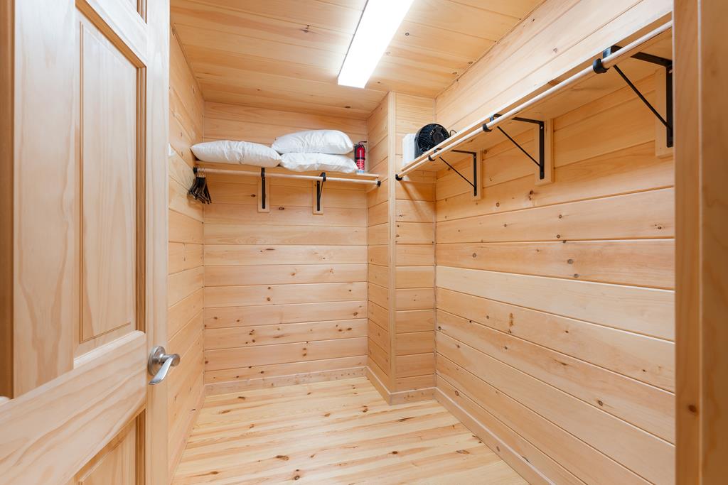 215 Confederate Circle