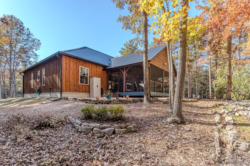 110 Rustic Pine Ridge