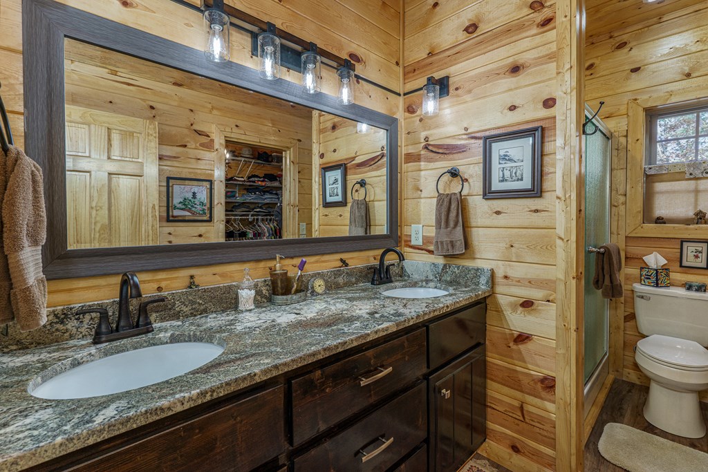 110 Rustic Pine Ridge