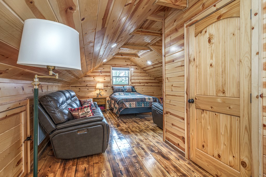 110 Sawtooth Ridge Rd