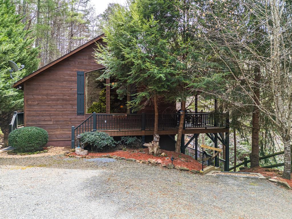 325 Trickling Branch Way