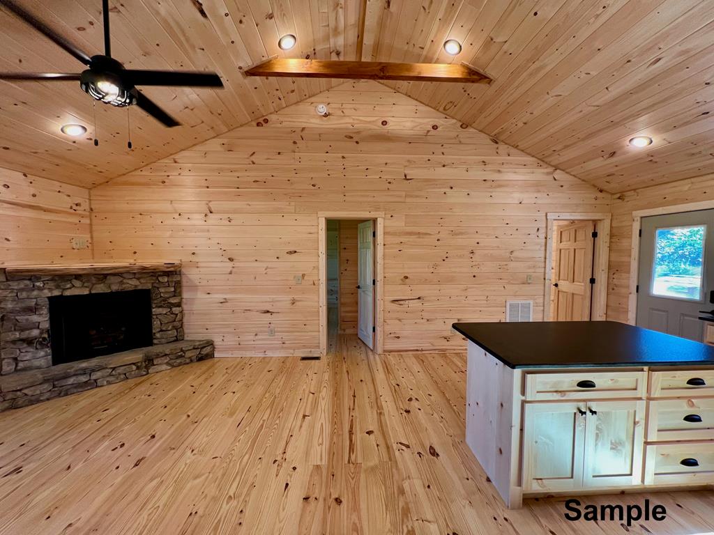 189 Hideout Lane