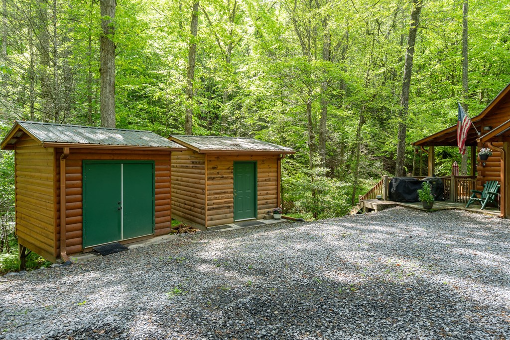 267 Laurelwood Cir