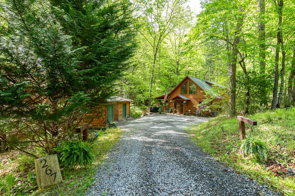 267 Laurelwood Cir