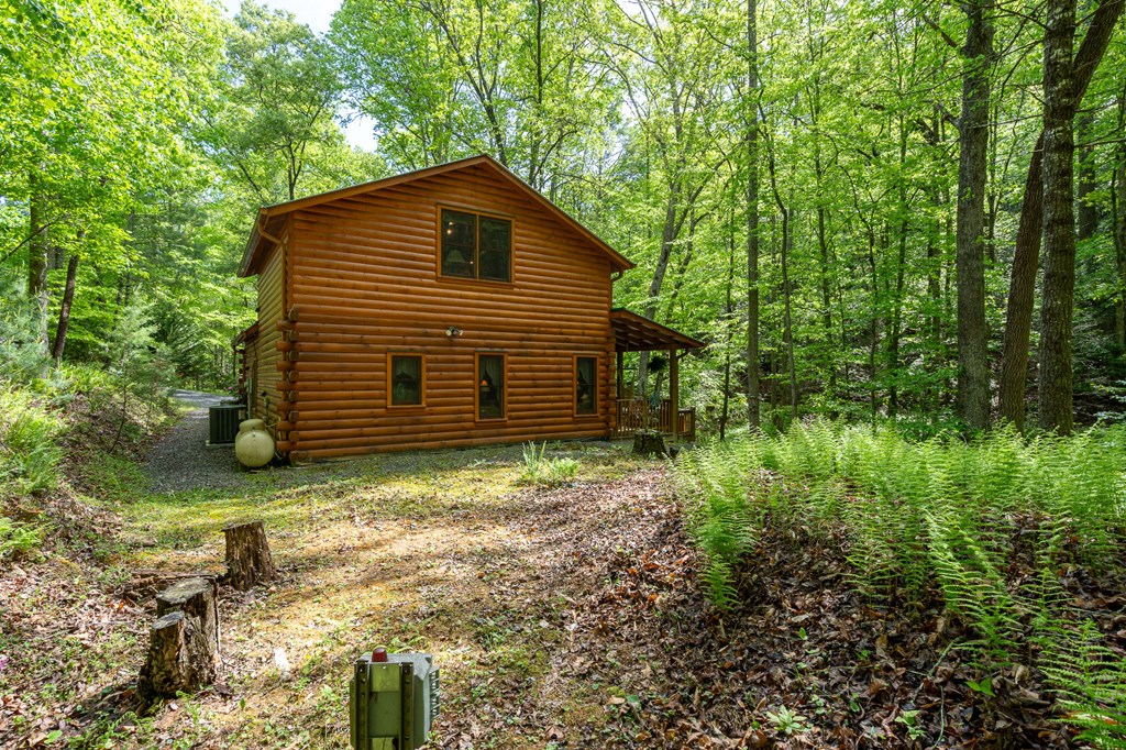 267 Laurelwood Cir