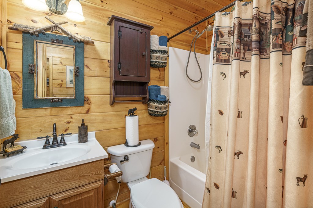267 Laurelwood Cir