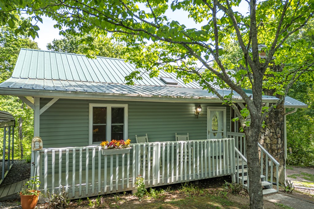71 Mountain Laurel Rd