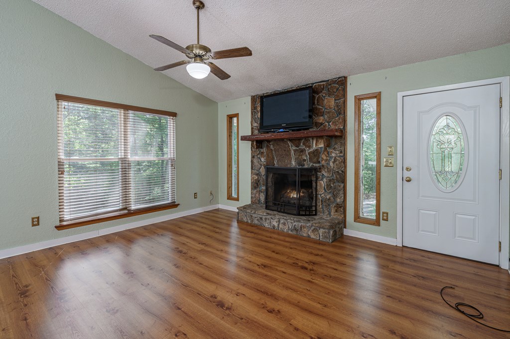71 Mountain Laurel Rd