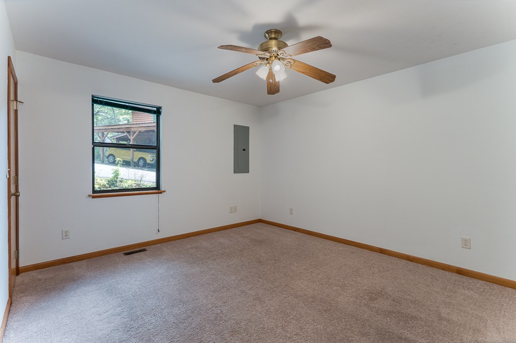 425 Boyd Ridge