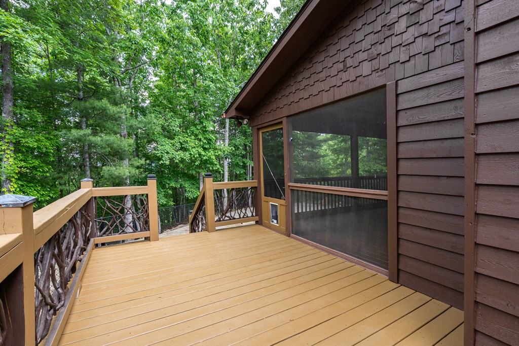 104 Hickory Nut Lane