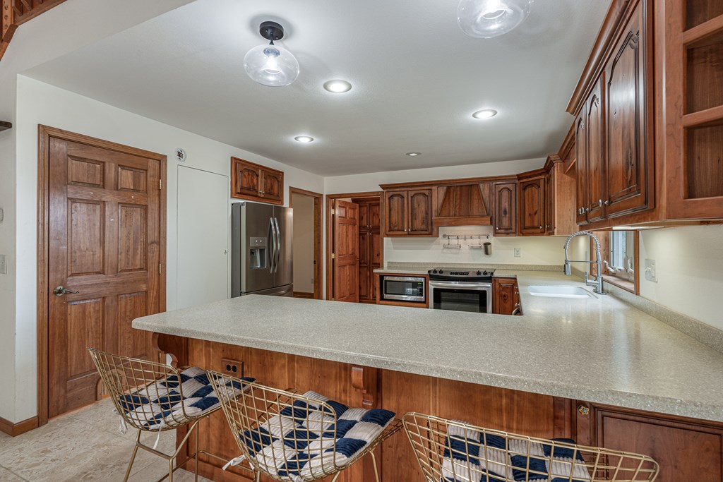 104 Hickory Nut Lane