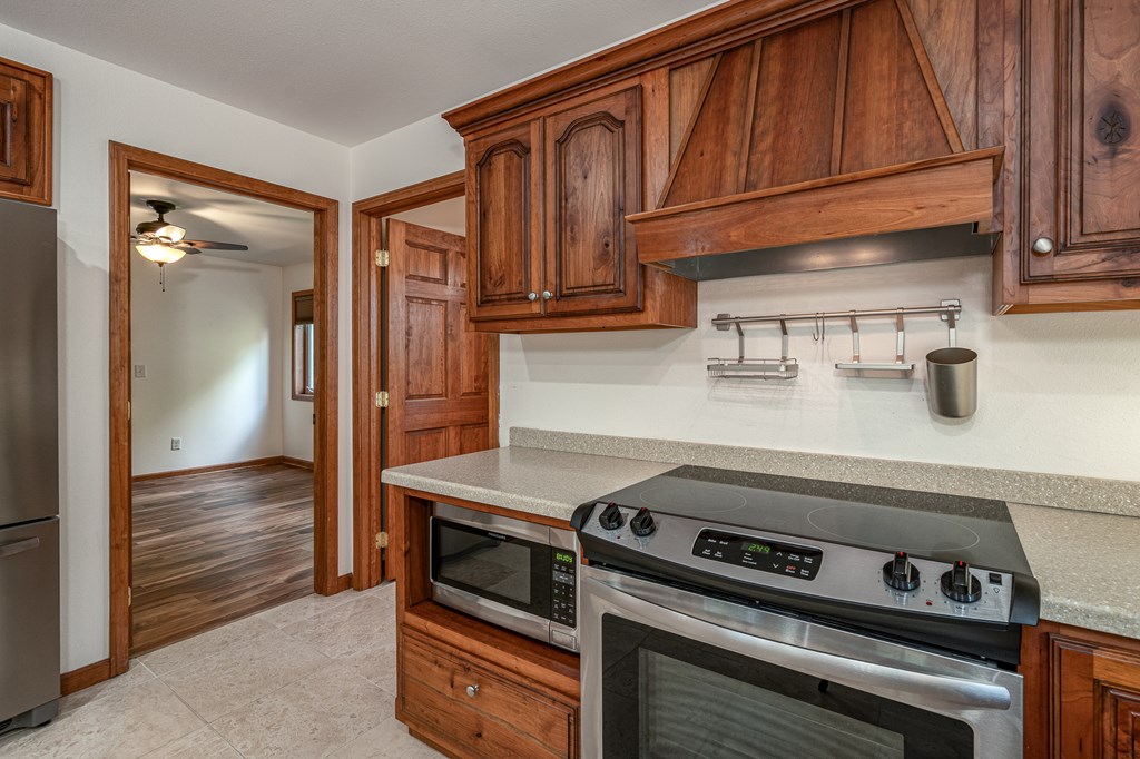 104 Hickory Nut Lane