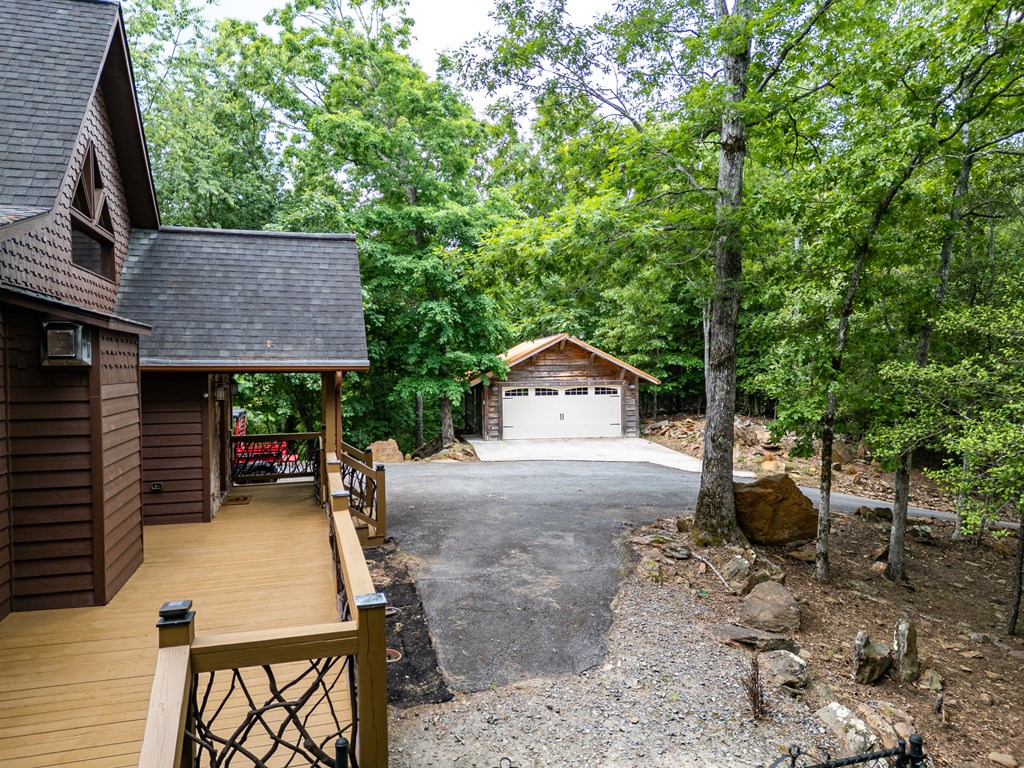 104 Hickory Nut Lane