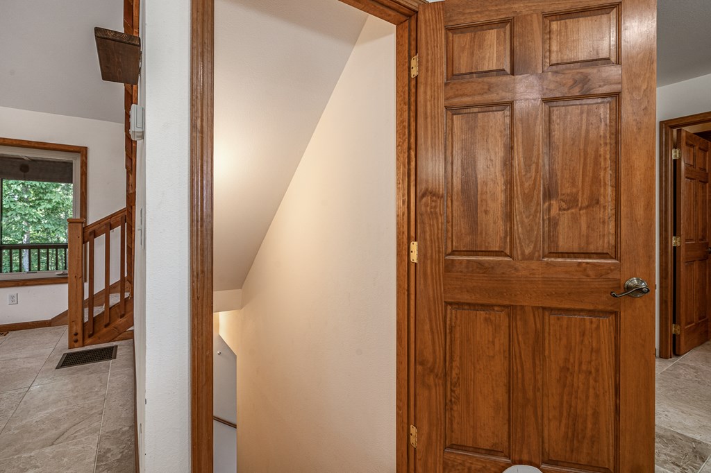 104 Hickory Nut Lane
