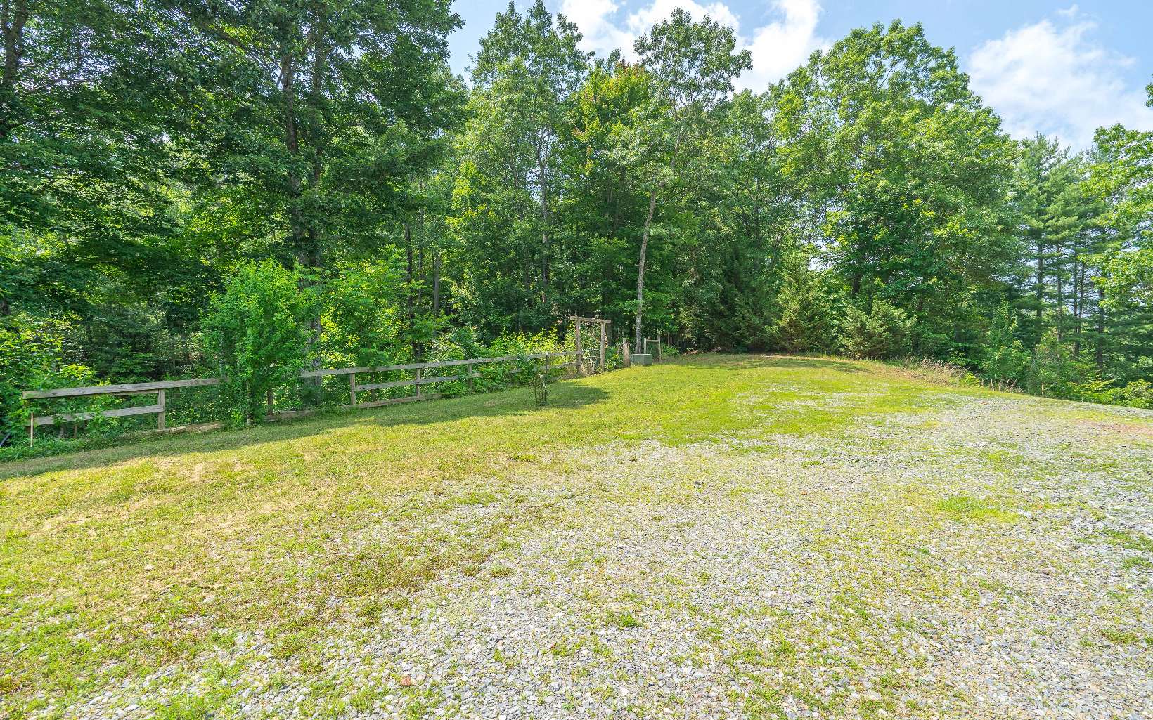 2923 Upper Peachtree Road