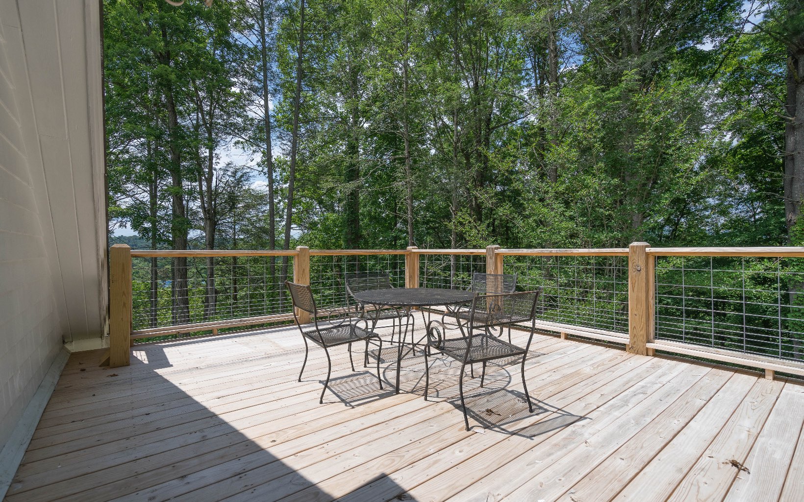 173 Mooreland Heights Street