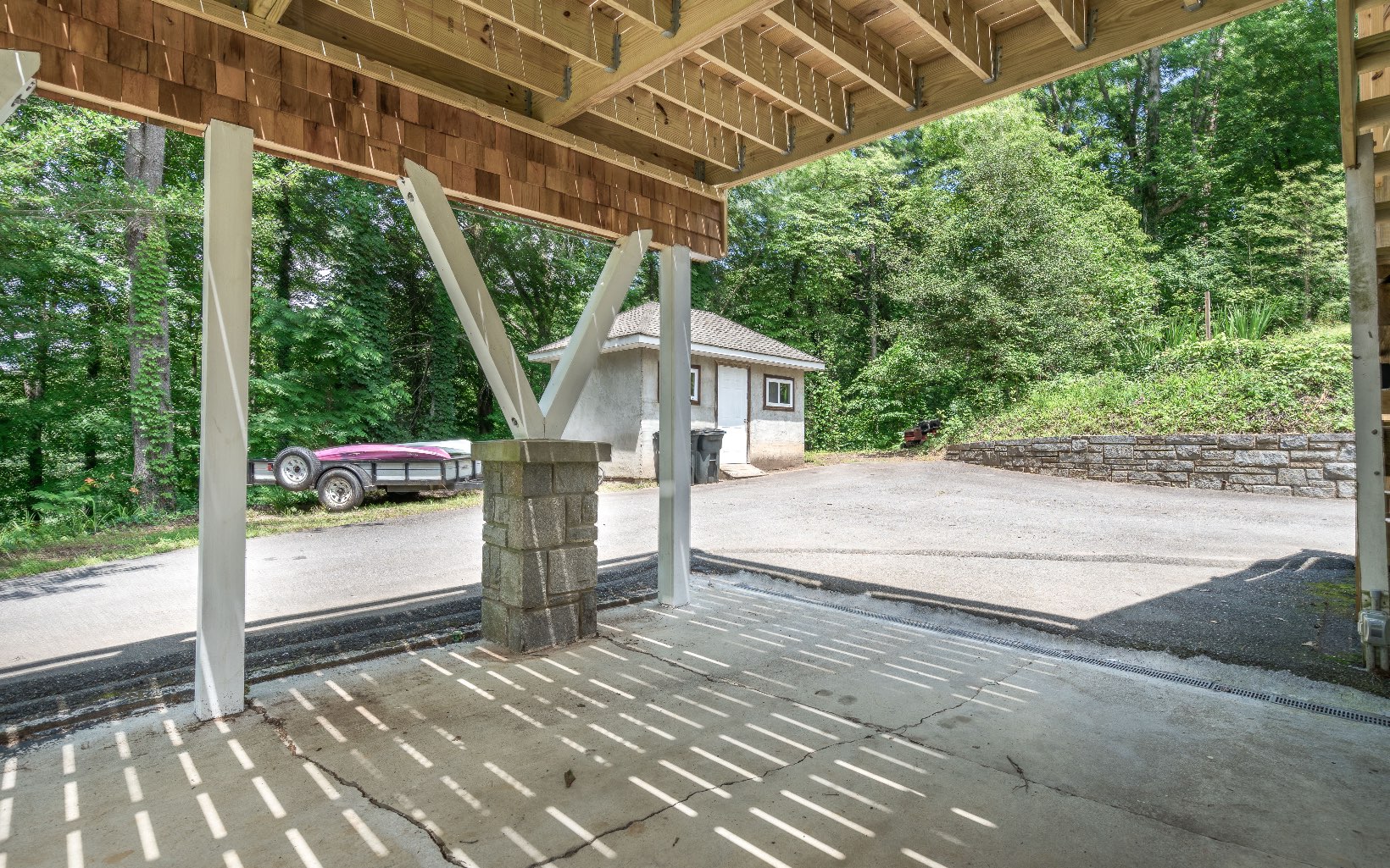 173 Mooreland Heights Street