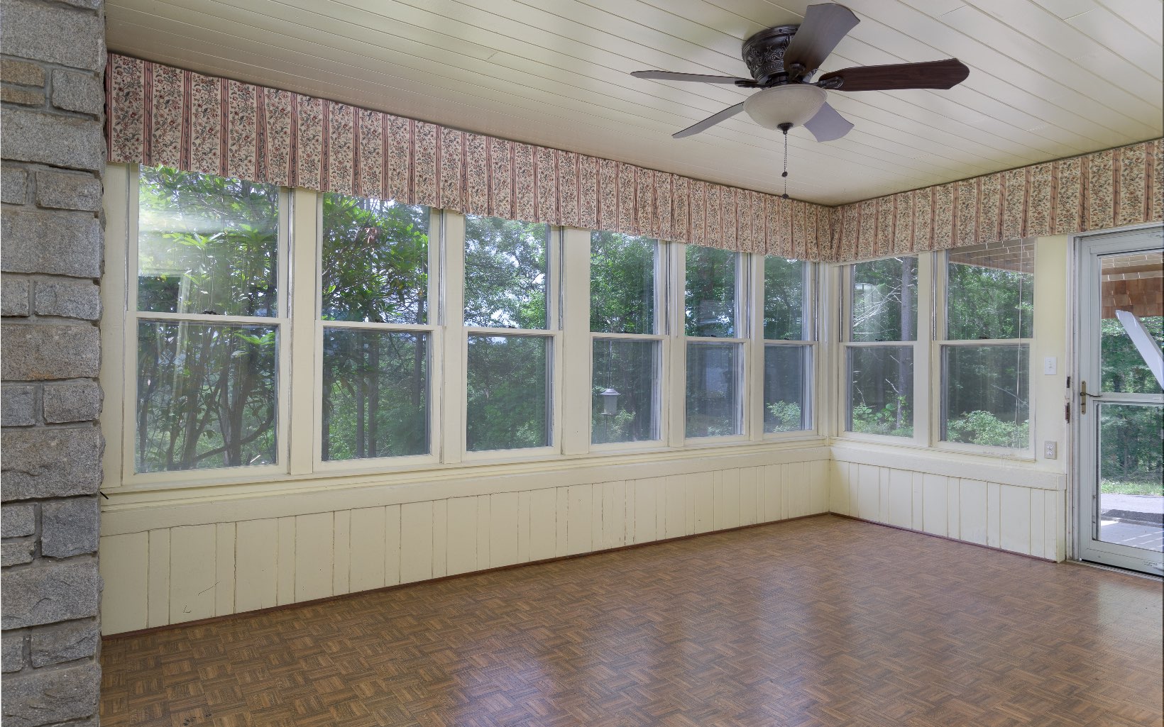 173 Mooreland Heights Street