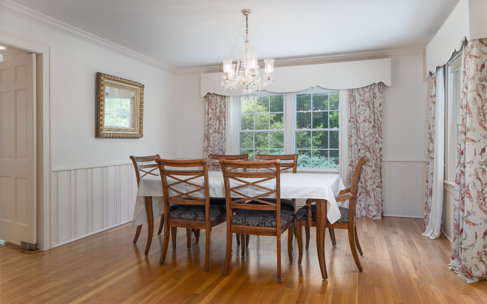 173 Mooreland Heights Street