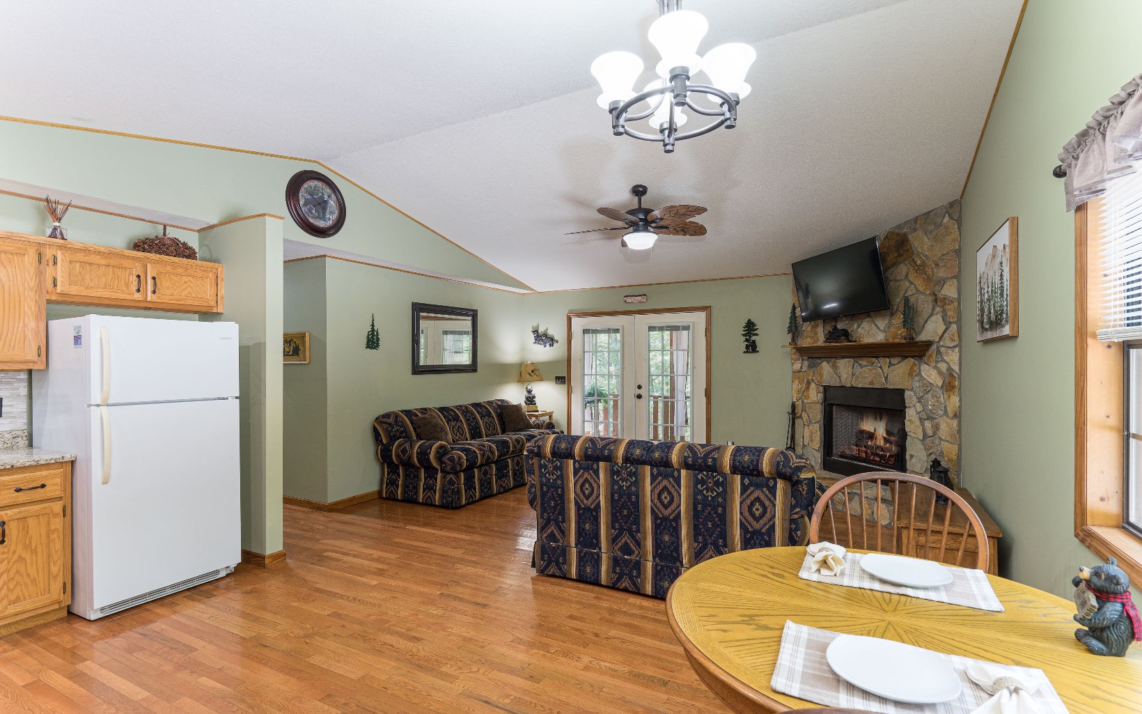 9 Settlers Crossing Way