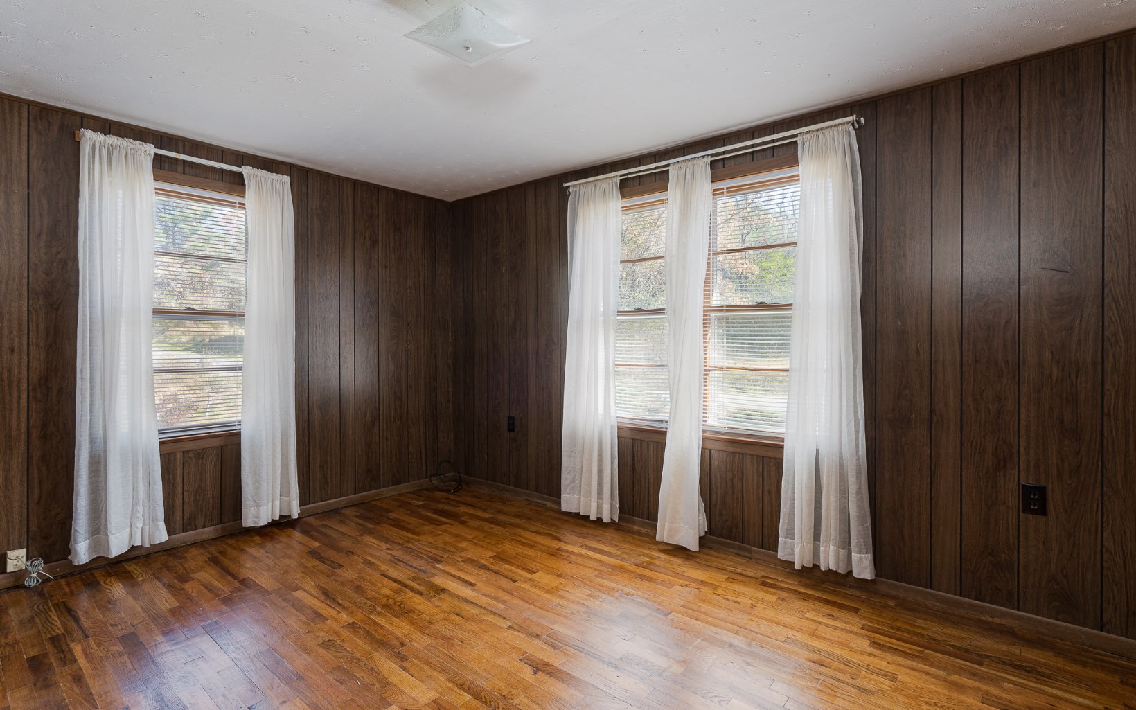 1450 Old Murphy Road