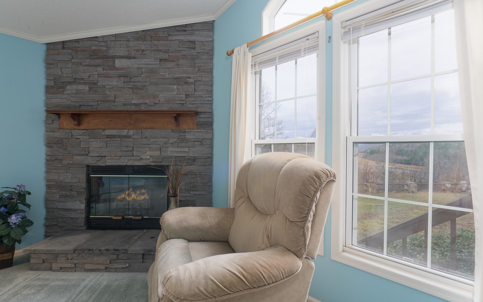 641 Hiawassee Lakeside Drive