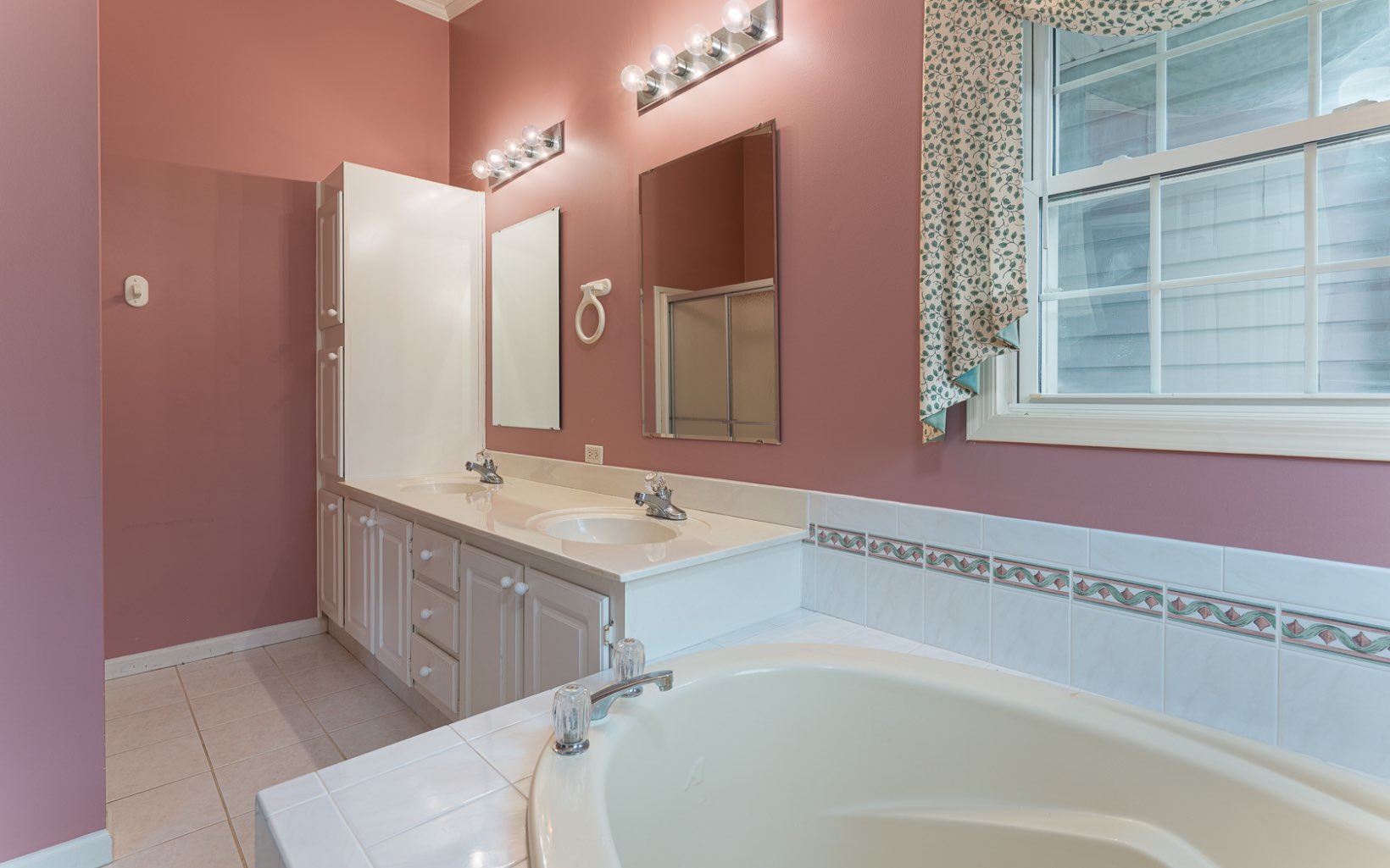 641 Hiawassee Lakeside Drive