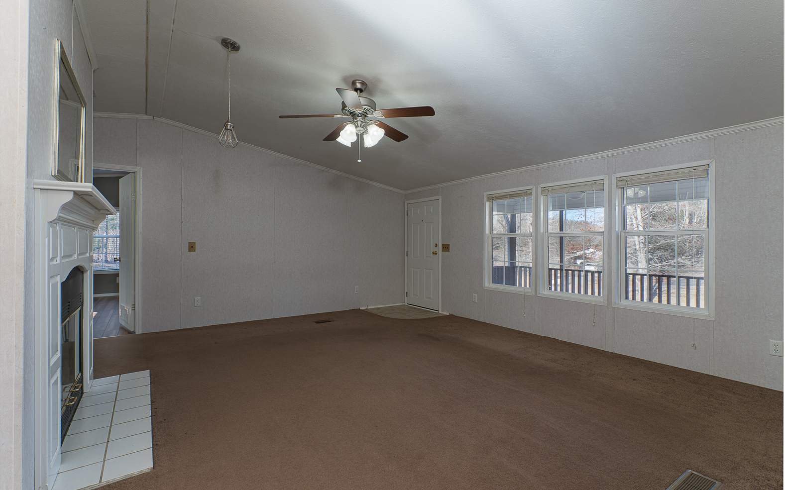 215 Turkey Ridge