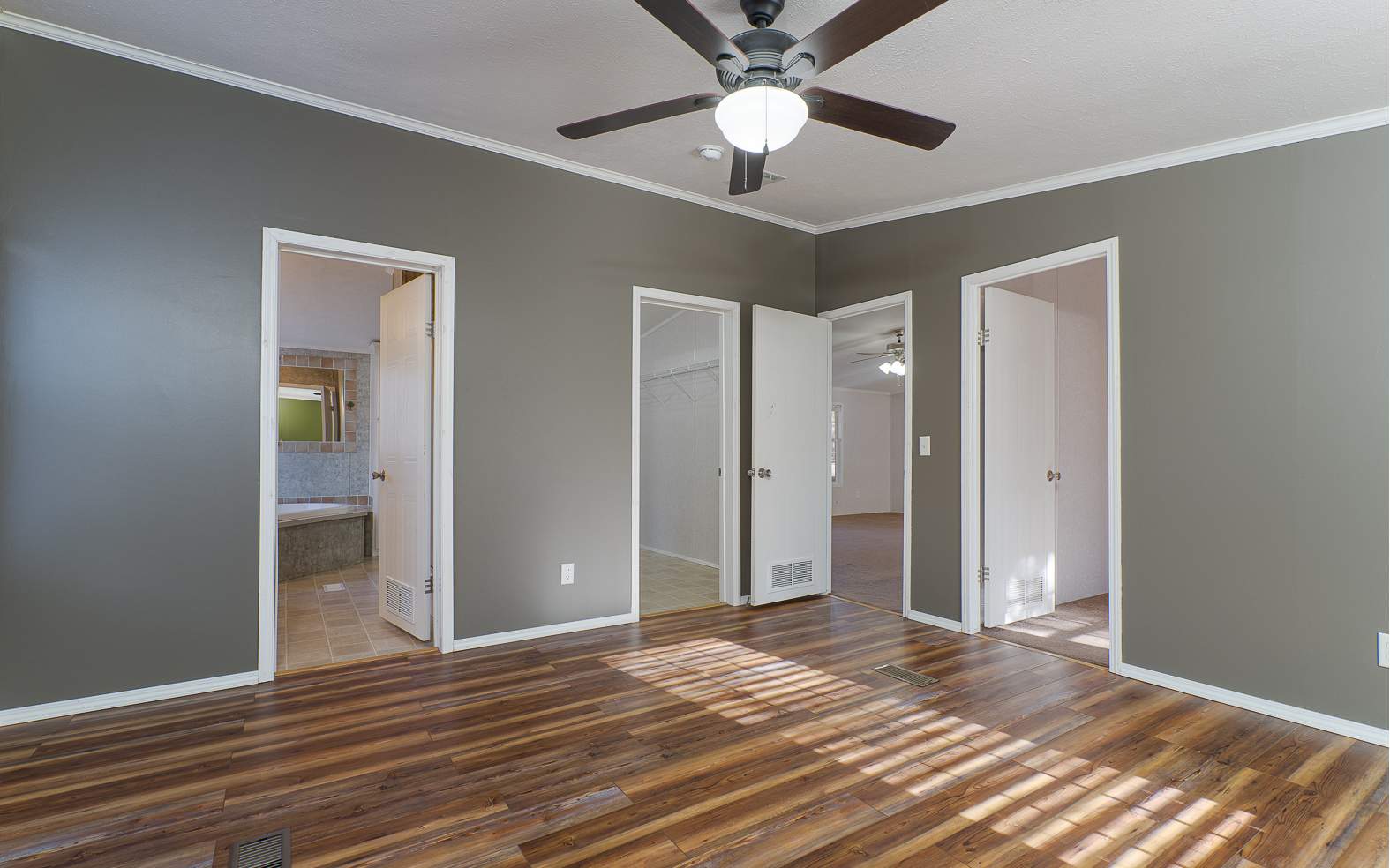 215 Turkey Ridge