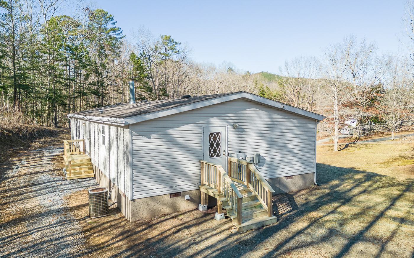 215 Turkey Ridge