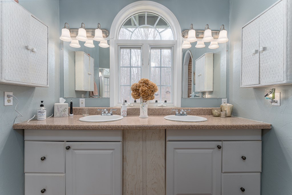 457 Persimmon Heights Road