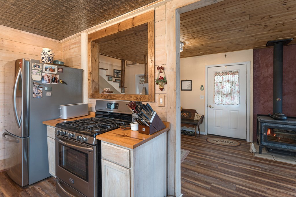 457 Persimmon Heights Road