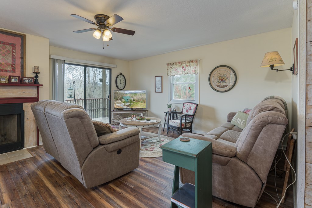 457 Persimmon Heights Road