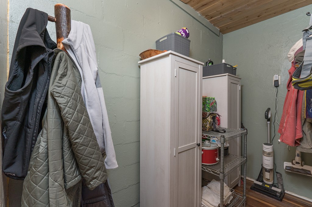 457 Persimmon Heights Road