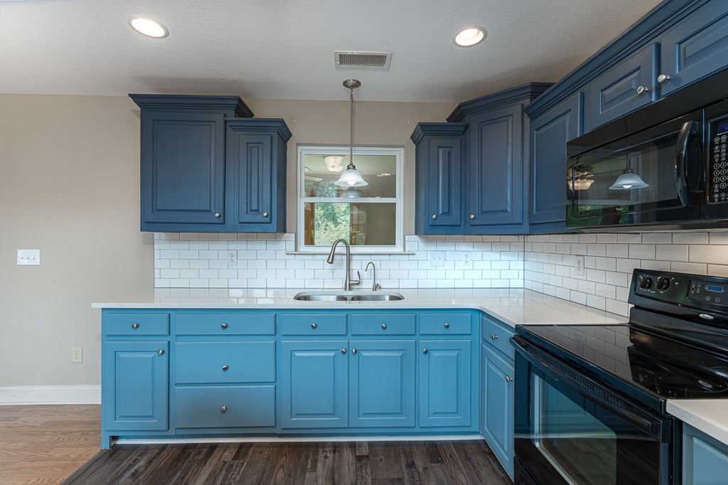 215 Rivers Edge Drive