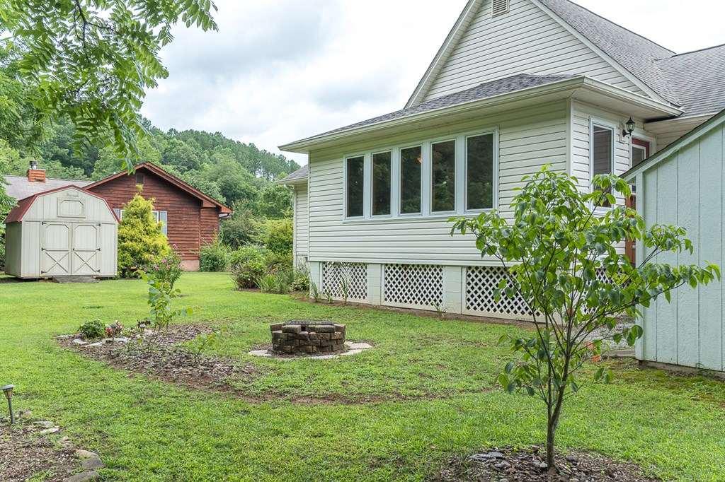 215 Rivers Edge Drive