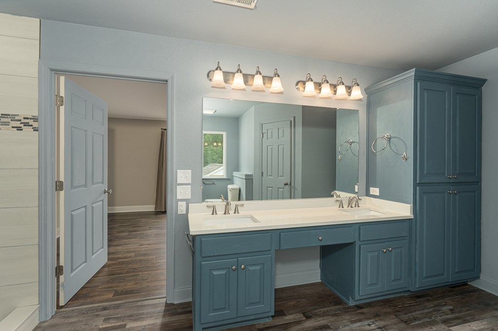 215 Rivers Edge Drive