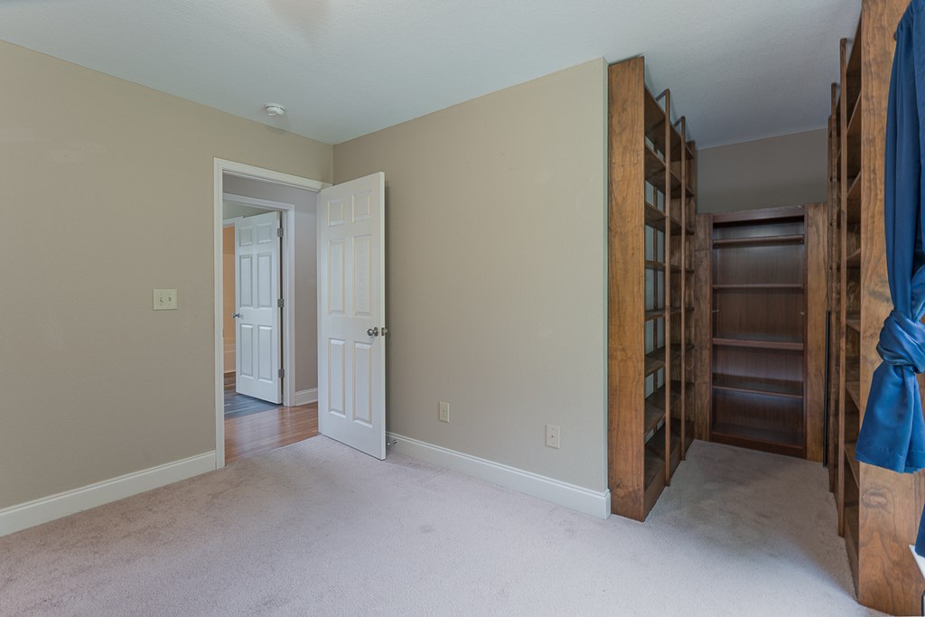 215 Rivers Edge Drive