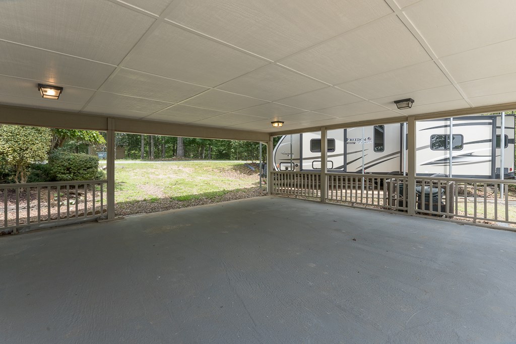 68 Looking Glass Lane